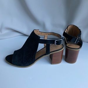 FRANCO SARTO HEELED LEATHER SUEDE SANDALS woman’s SZ 8.5